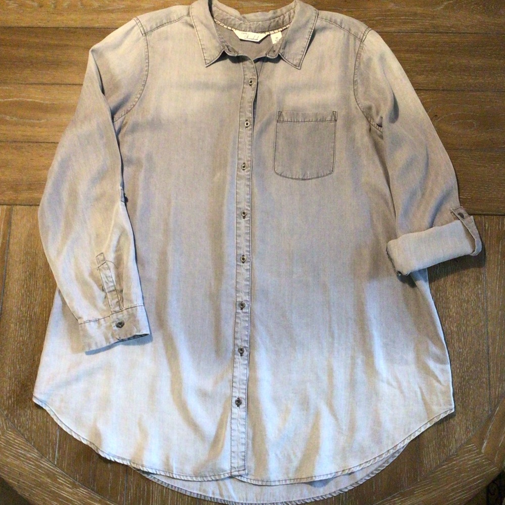Women’s Casual Gray Button Down Shirt